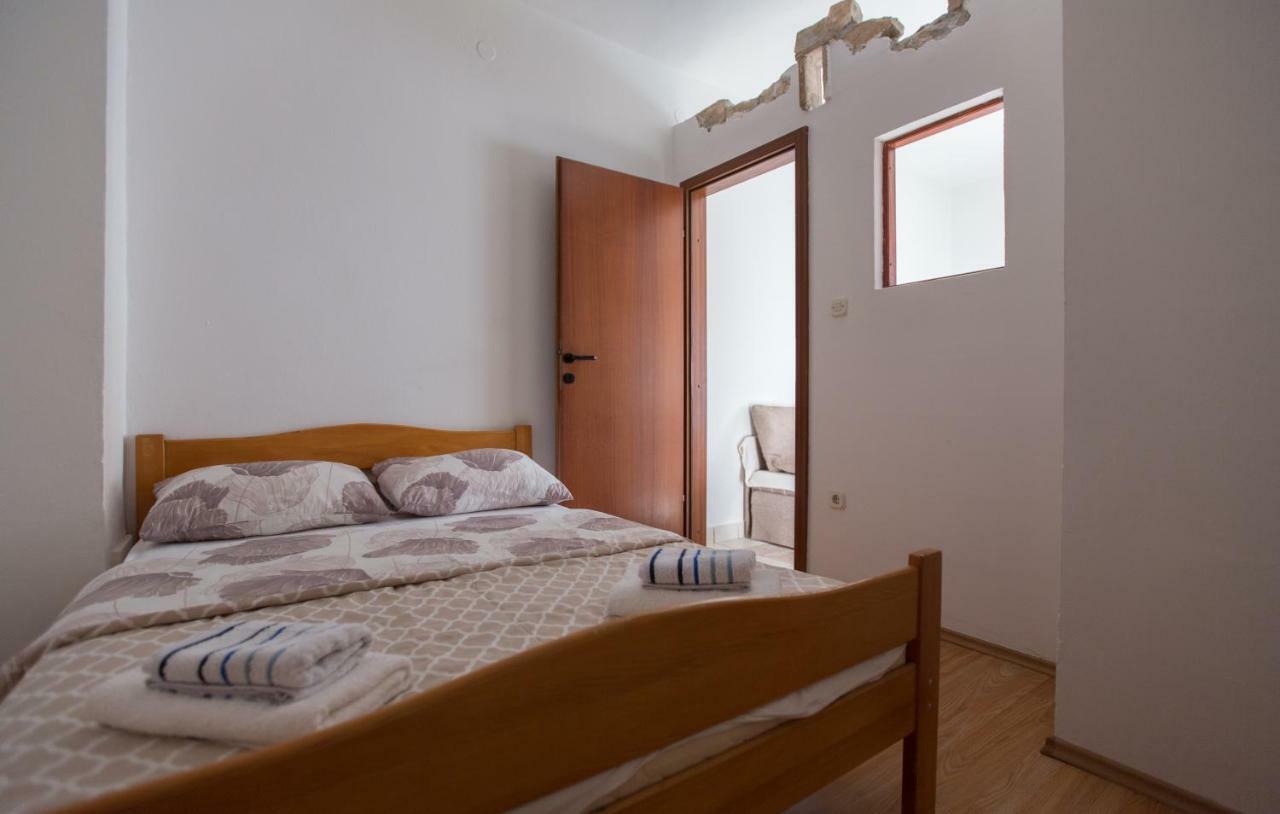 Studio Apartment By The Sea Šibenik Екстериор снимка